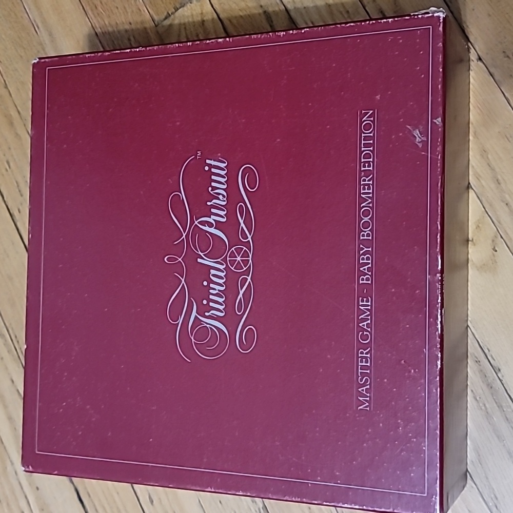 Trivial Pursuit Vintage 1983 Baby Bomber Edition Board Game